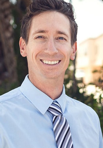 Chiropractor Carlsbad CA Jason Higgins